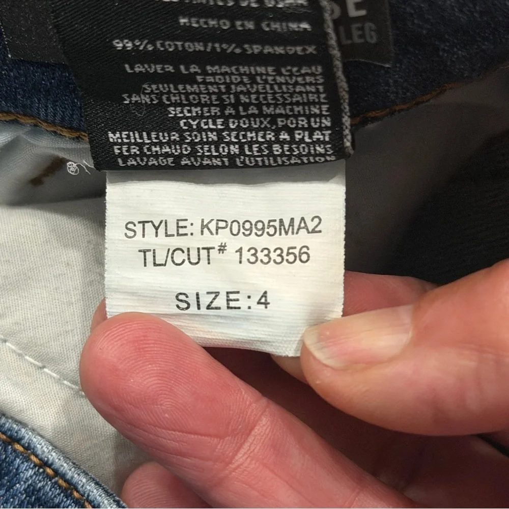 Kut From the Cloth Reese High Rise Straight Leg Blue Jeans SZ 4 30x26 Distressed - Picture 5 of 9